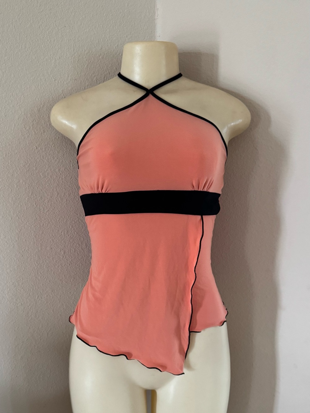 Y2K Vintage Unit USA Women’s Junior Peach Coral Halter Top Size Medium